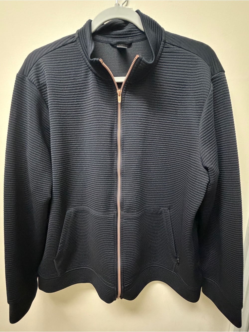 Skechers Women's Ribbed Zip-Up Jacket in black with Rose Gold/copper Zipper